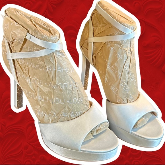 NWT Pnina Tornai for Naturalizer Bridal Shop ‘Ai Dress Sandal’ in “White Satin” - Picture 15 of 16